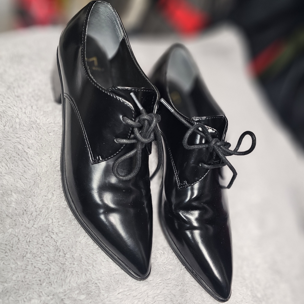 Marc Fisher MLETTA Oxford Shiny Black Lace-Up